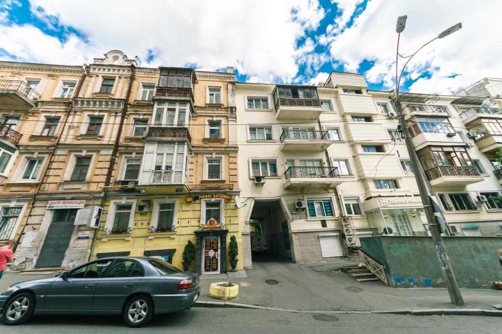 Apartment On Khreshchatyk Kiev Ngoại thất bức ảnh